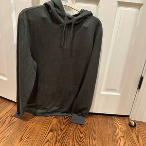 Men’s super soft hoodie.